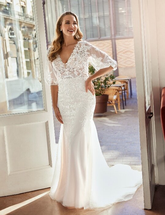 Pronovias bruidsmode. Bruidsboutique La Romance.