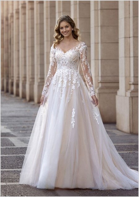 Pronovias bruidsmode. Bruidsboutique La Romance.